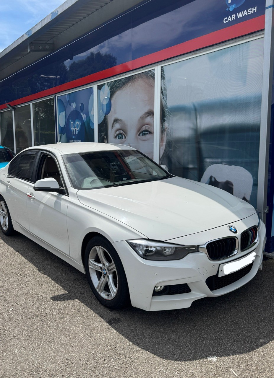 BMW 320d F30 exterior before touchscreen retrofit