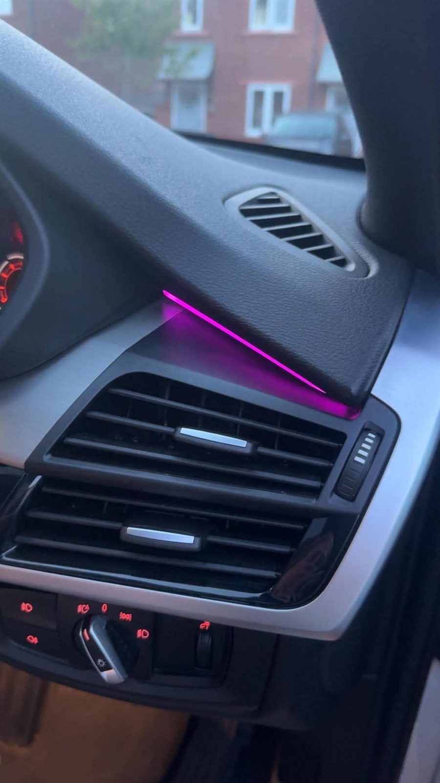 BMW X5 F15 ambient colour lighting detail after upgrade